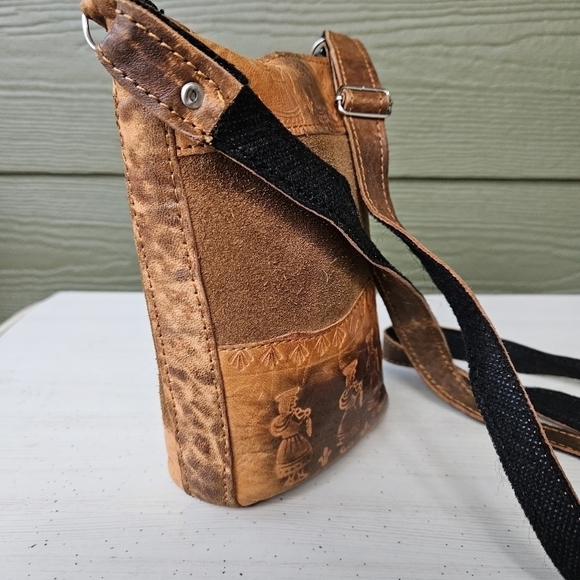 Vintage Peruvian Small Leather Llama Alpaca Brown Crossbody Bag Purse Pouch Peru - Picture 4 of 12